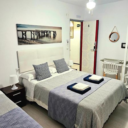 Centric Rooms Mercado Alicante Eksteriør billede