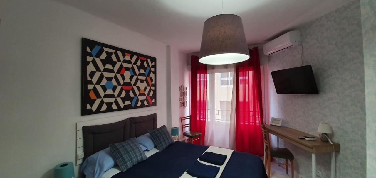 Centric Rooms Mercado Alicante Eksteriør billede
